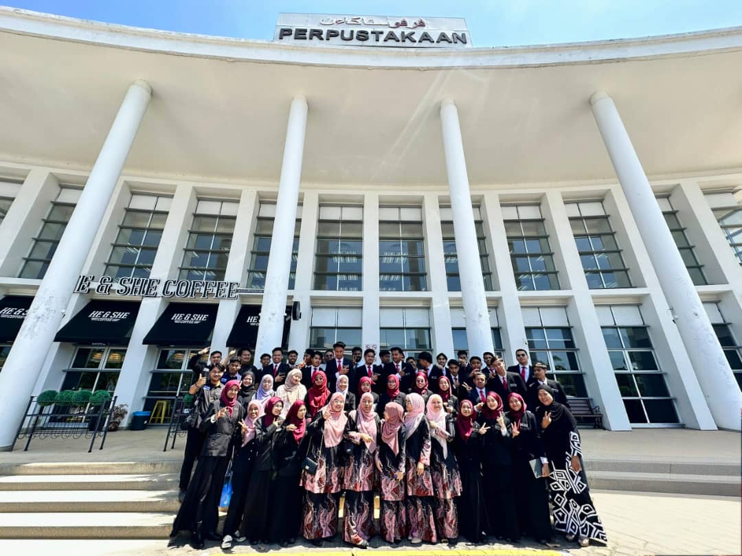 LAWATAN PENANDA ARAS DARIPADA MAJLIS PERWAKILAN PELAJAR (MPP) KOLEJ VOKASIONAL SEBERANG PERAI